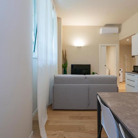 I Host Apartment - Ranzoni 1 Milano Exterior foto