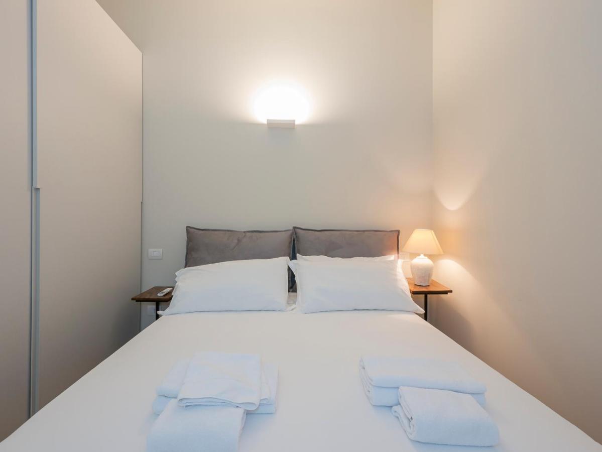 I Host Apartment - Ranzoni 1 Milano Exterior foto