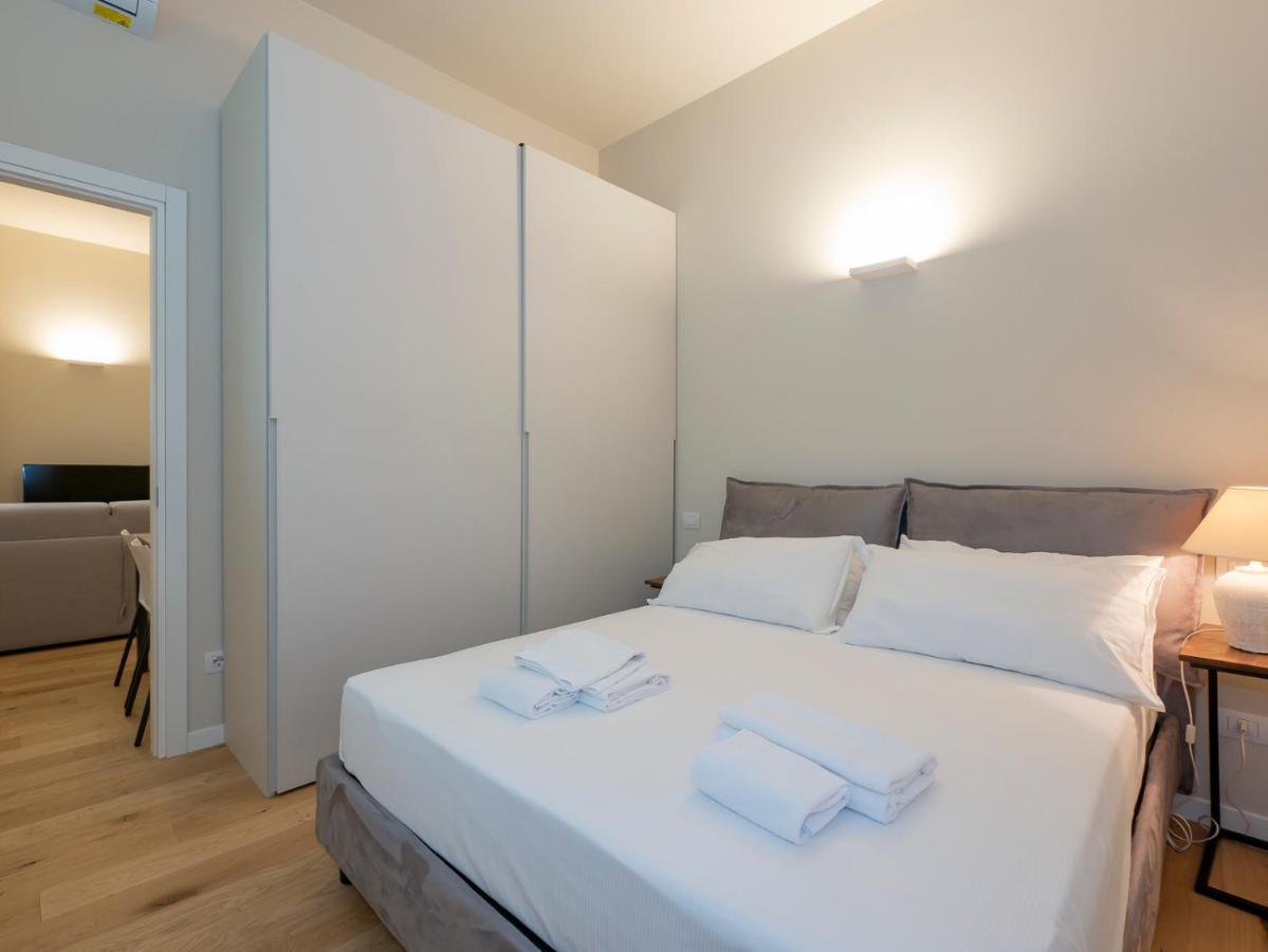 I Host Apartment - Ranzoni 1 Milano Exterior foto