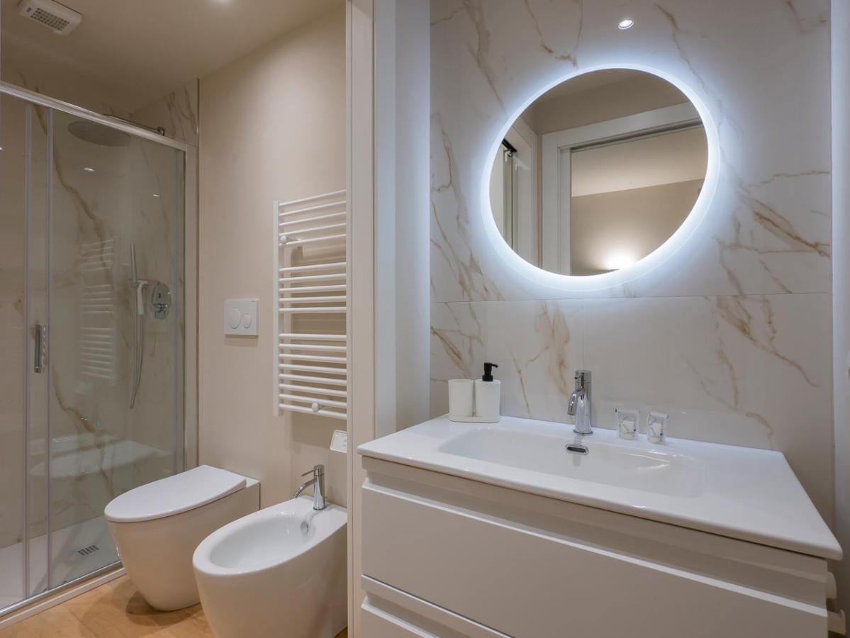 I Host Apartment - Ranzoni 1 Milano Exterior foto